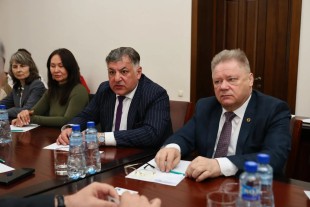 Встреча делегации Российского Союза строителей (РСС) с представителями Кабинета министров Республики Абхазия (МБФН-ЮГ)