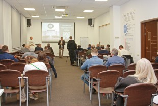 Первый стартап-акселератор 