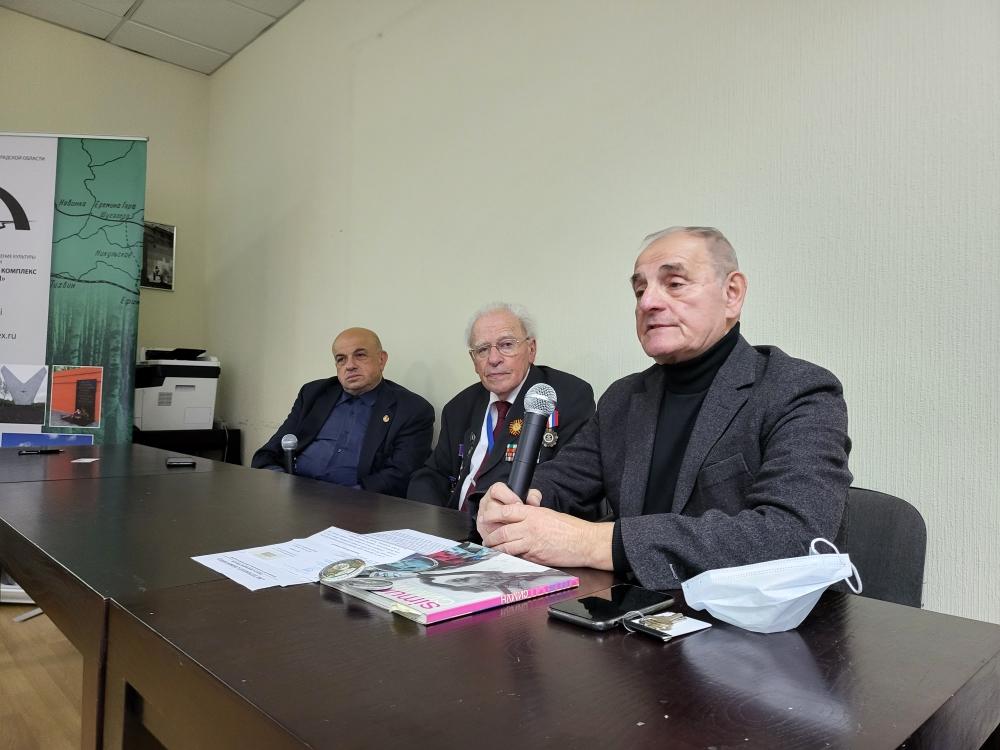 Дорога жизни и бетон