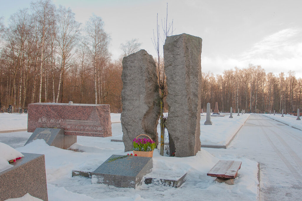 50 лет со дня смерти А.А. Сизова