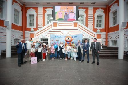 Подведены итоги конкурса «Мои родители – строители!». Победителям вручены подарки