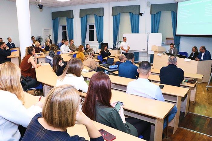 Экспертная сессия на тему «Трансформация компаний в современных условиях: новый опыт в новых реалиях» в рамках мероприятия «Осенний СПРИНТ» 14.11.2024
